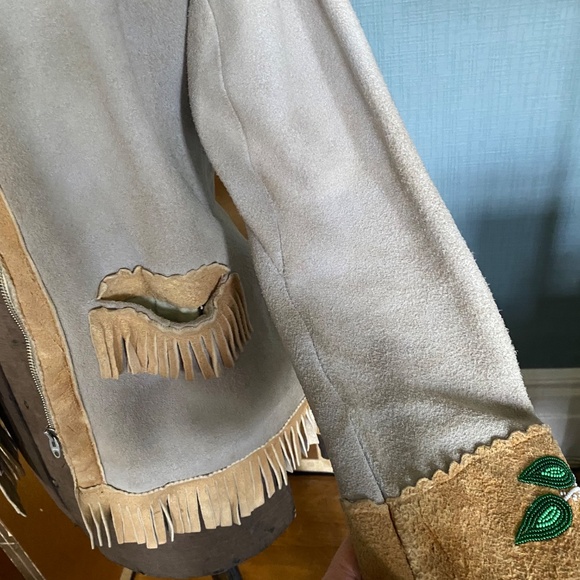 Vintage 1970s Suede Beaded Jacket - Picture 4 of 9